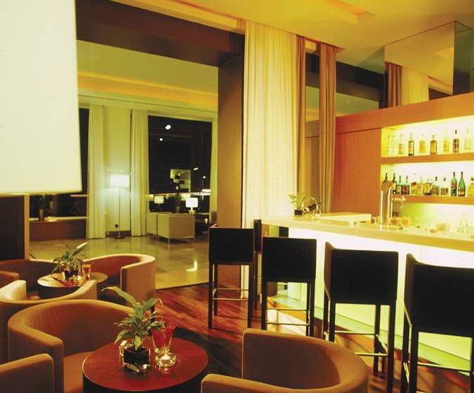 Adrema Hotel Берлін Ресторан фото